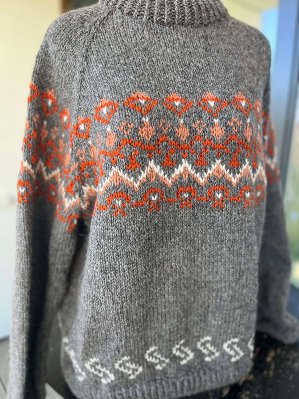 Ar sweater (pattern)