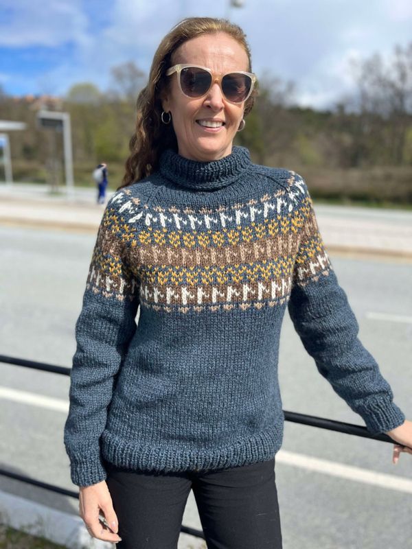 Logr-genser - Ferdigstrikka