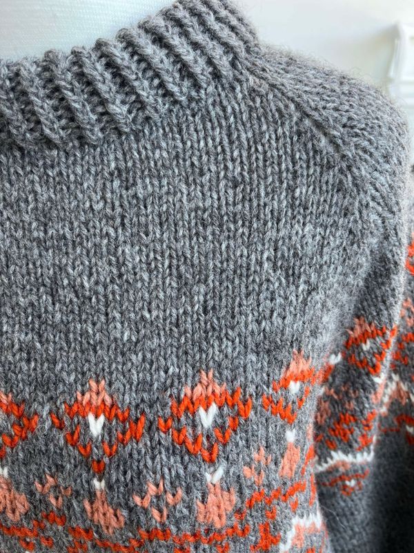 Ar sweater