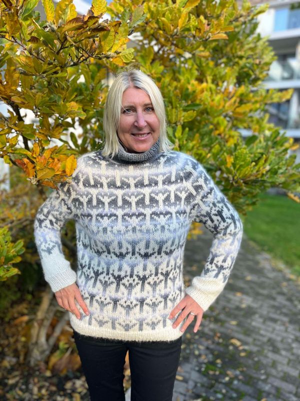 Elgr-genser, grå (strikkepakke)