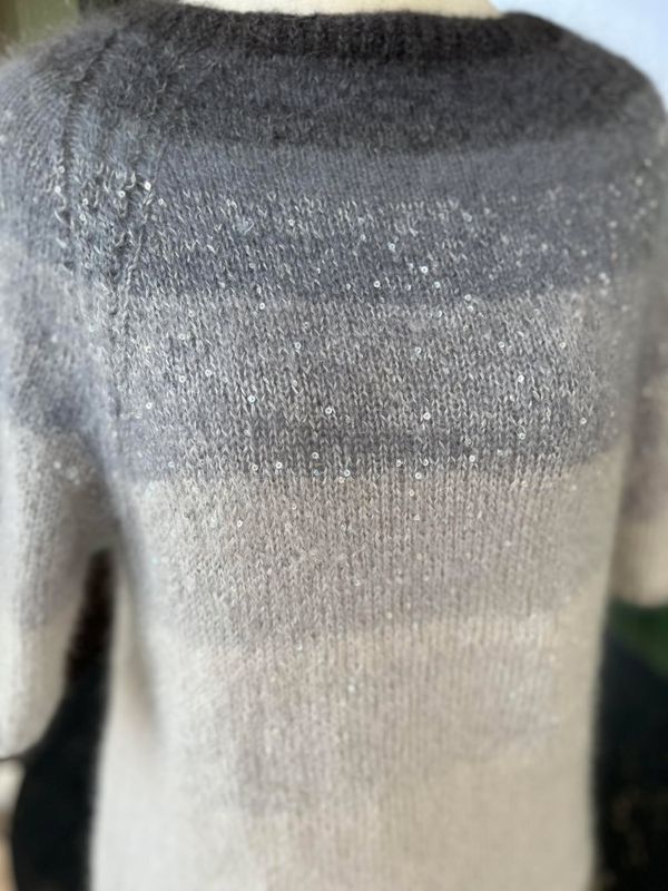 Glitre-genser (strikkepakke)