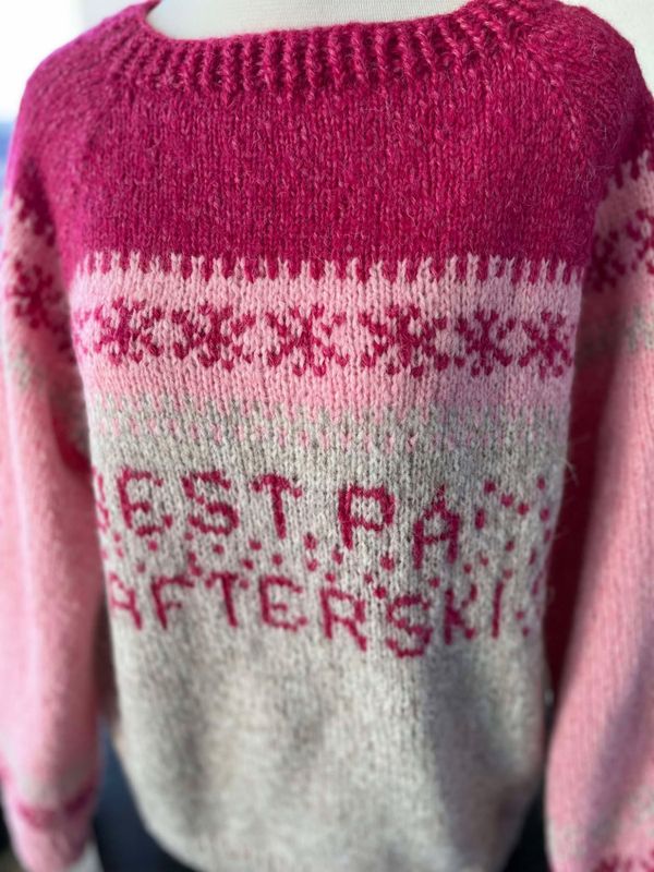 Afterski-genser - Ferdigstrikka