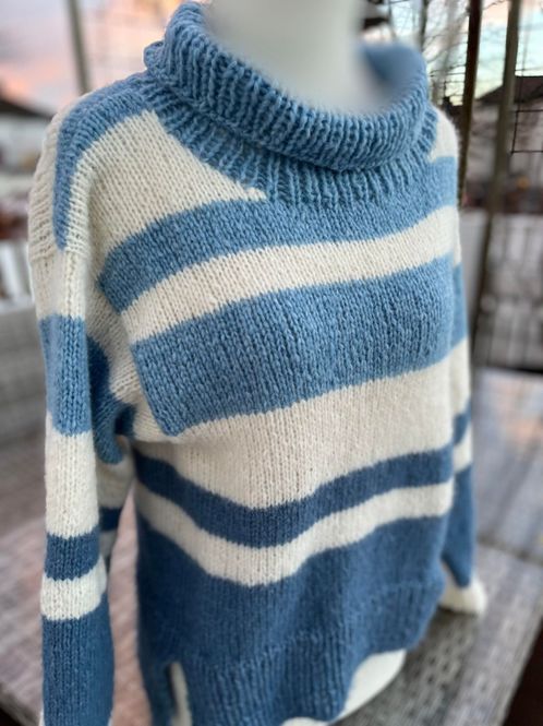Hovedbilde Stripegenser (strikkepakke)